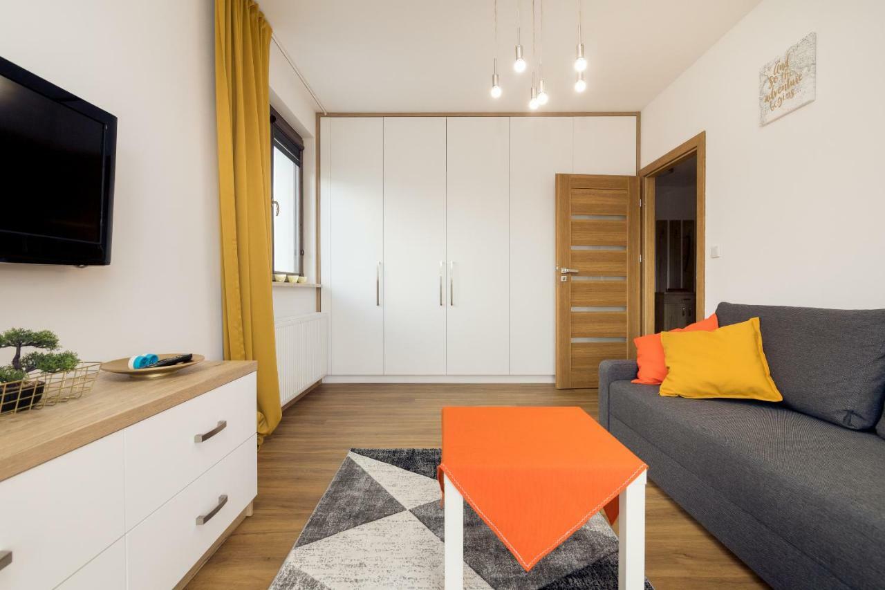 Wola Business Apartments ワルシャワ エクステリア 写真